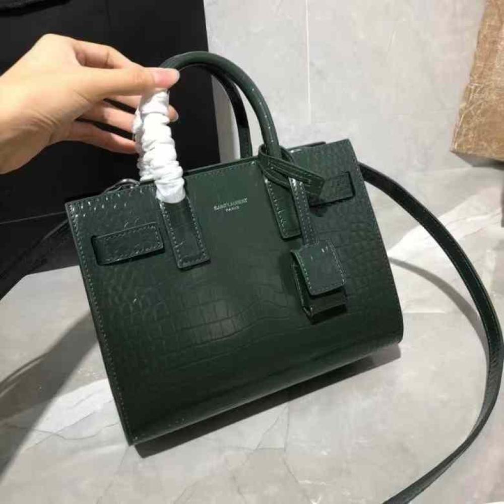 SAINT LAURENT 22cm