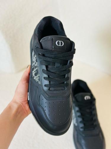 Dior Sneaker