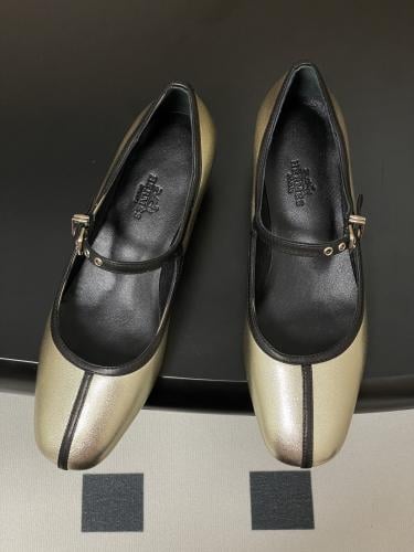 HERMES HEELS