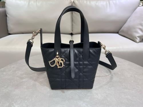 DIOR BAG