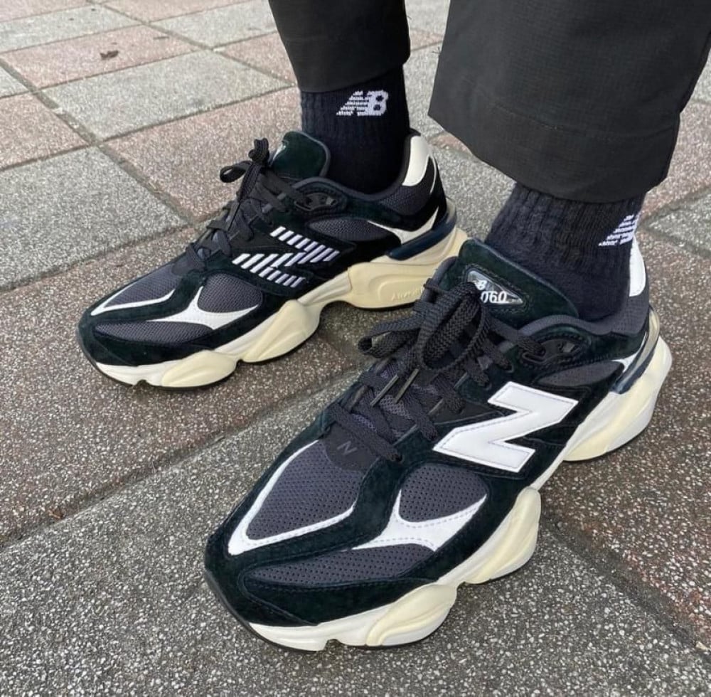 New Balance 9060 Black White