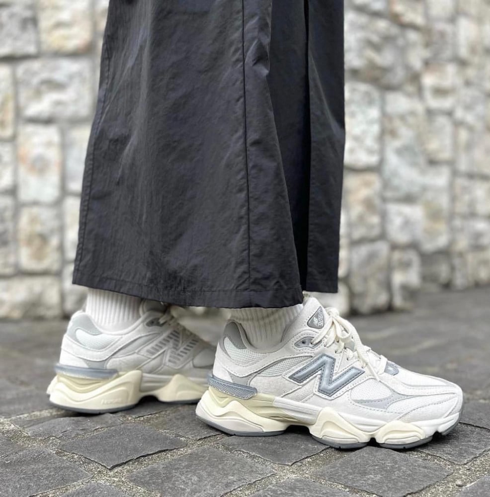 （9060ECA）New Balance 9060 Sea Salt White