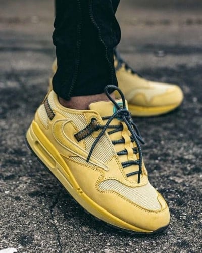 Travis Scott x nike air max