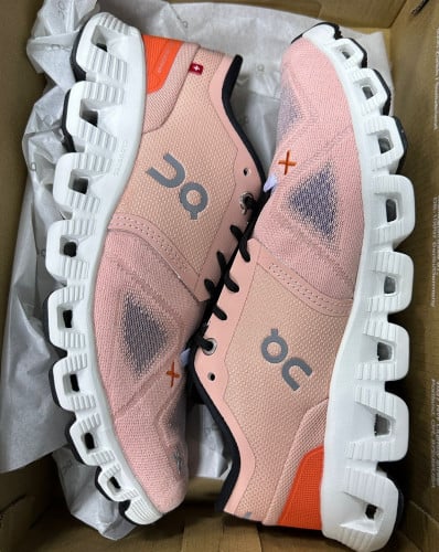 On Running Cloud X 3 Rose Sand