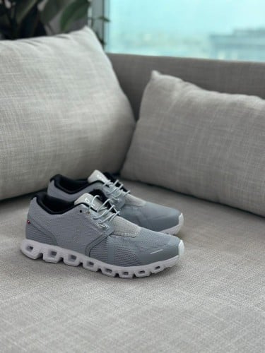 On Cloud 5 Grey