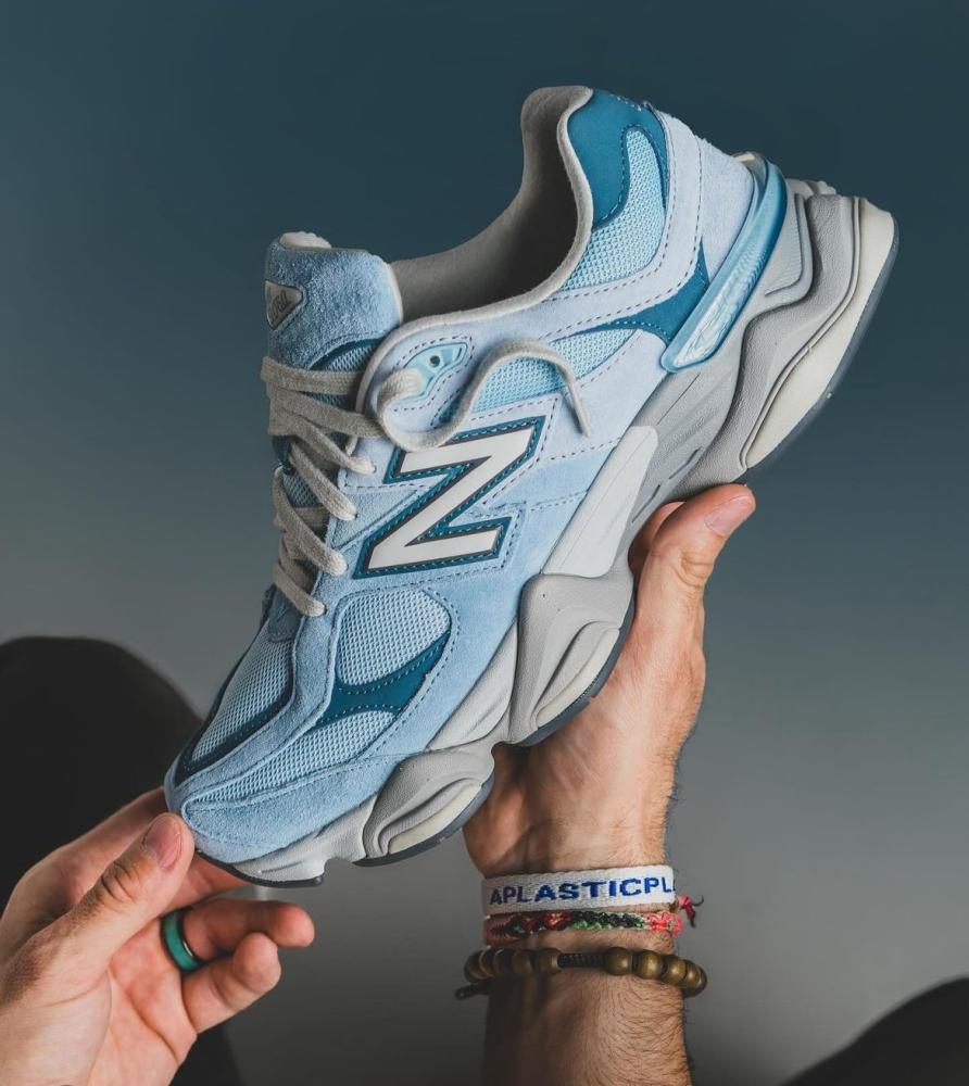 New balance 9060 “Chrome blue”