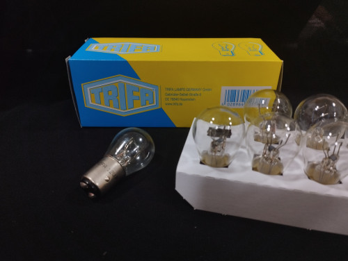 لمبه اسطب خطين 12V 21/5W