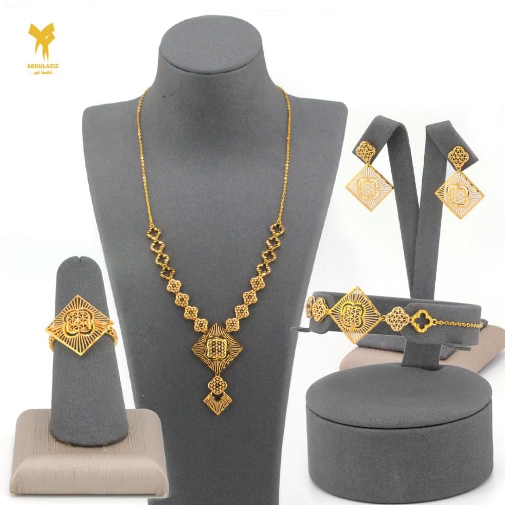 طقم ذهب عيار 21