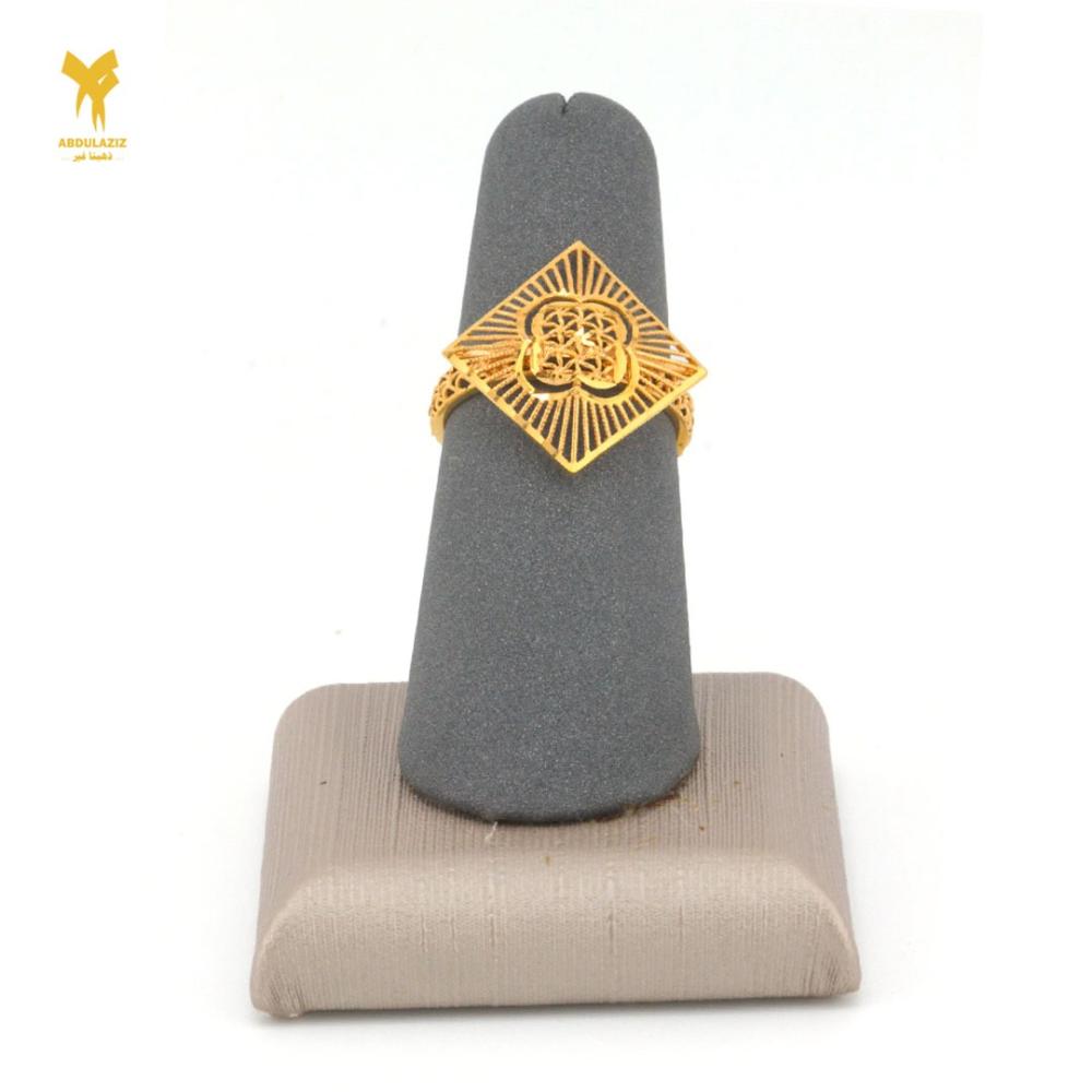 طقم ذهب عيار 21