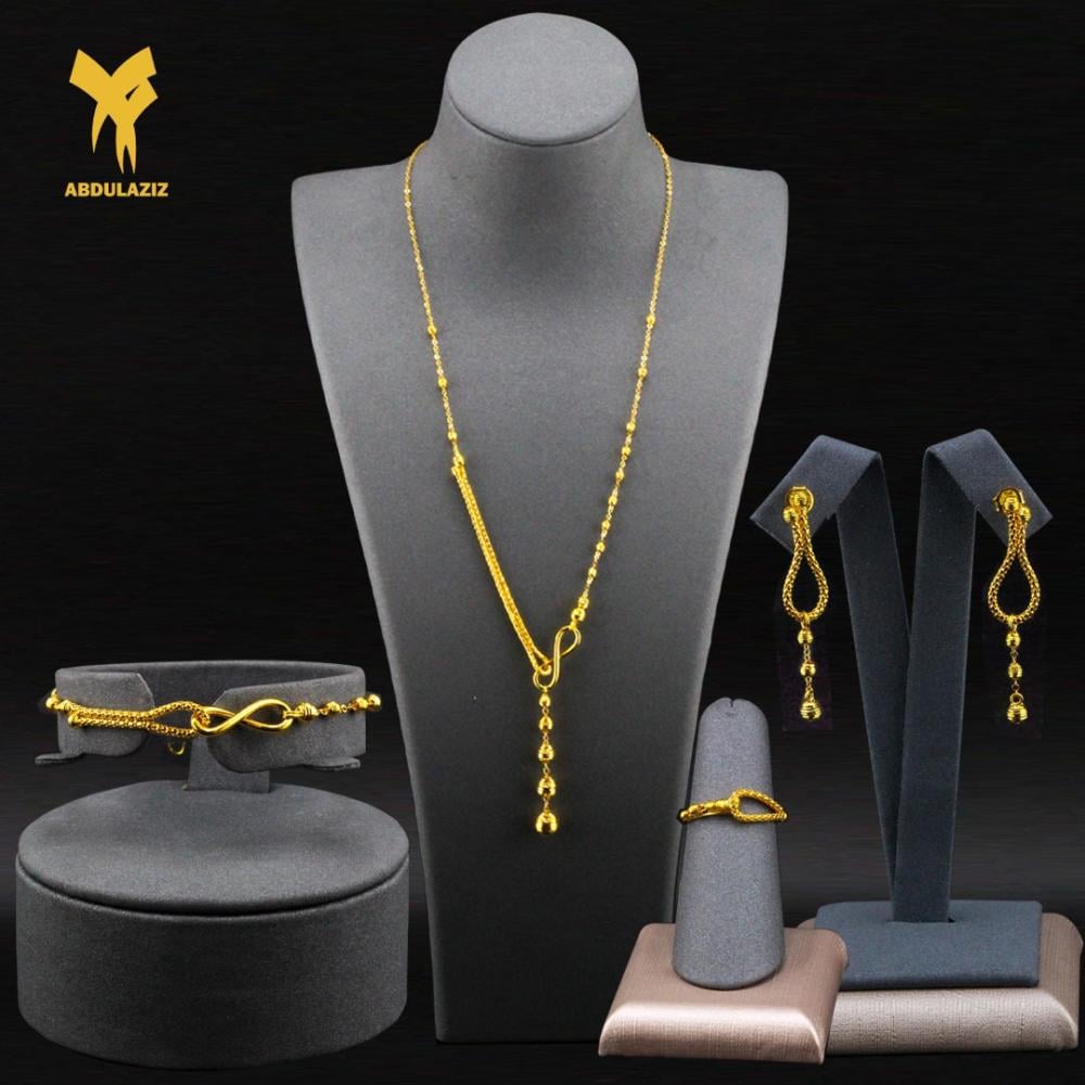 طقم ذهب عيار 21