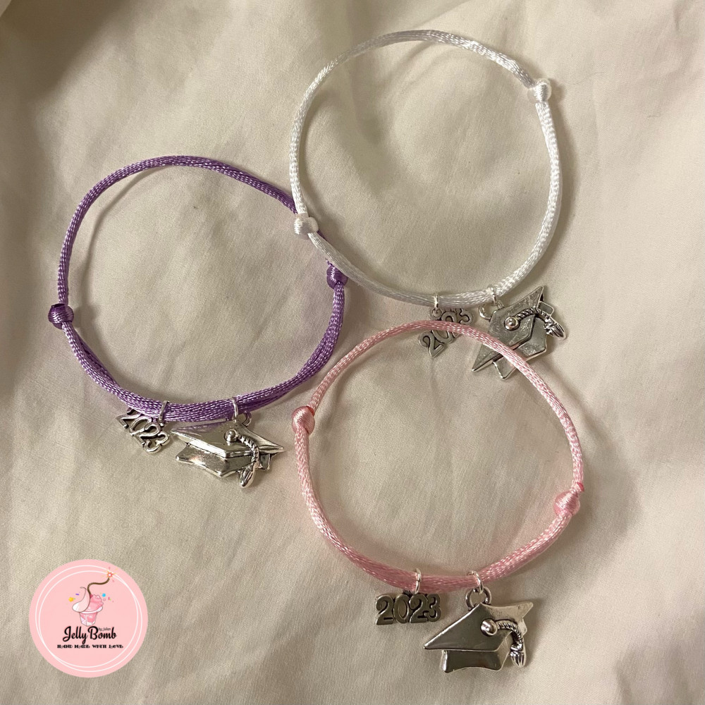 Graduation bracelet