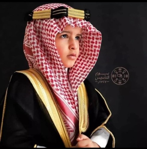 اطقم ولادي ليوم التأسيس