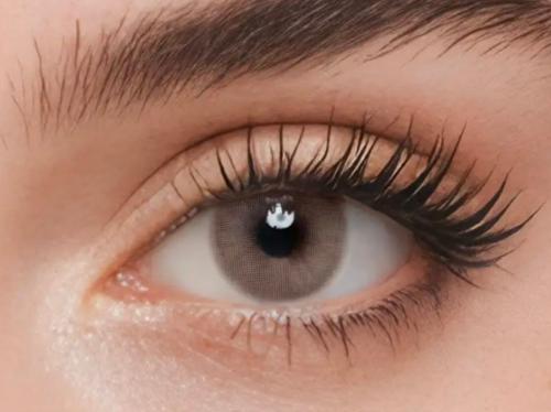 عدسات بيرل اكس لنس