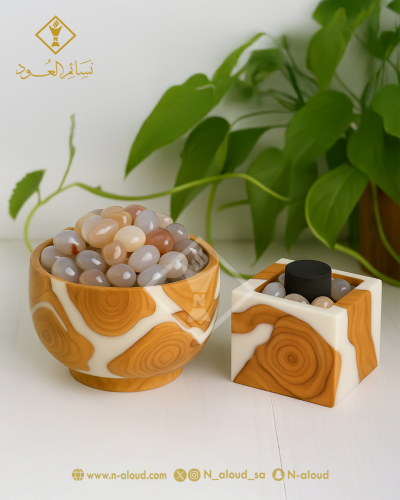 أحجار متعددة الألوان