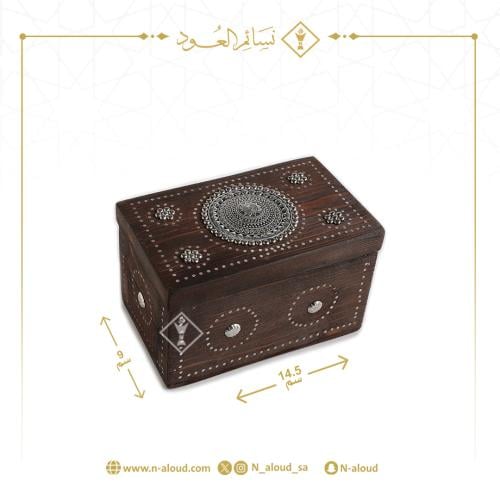 علبة حائلية مستطيلة نقش رشم