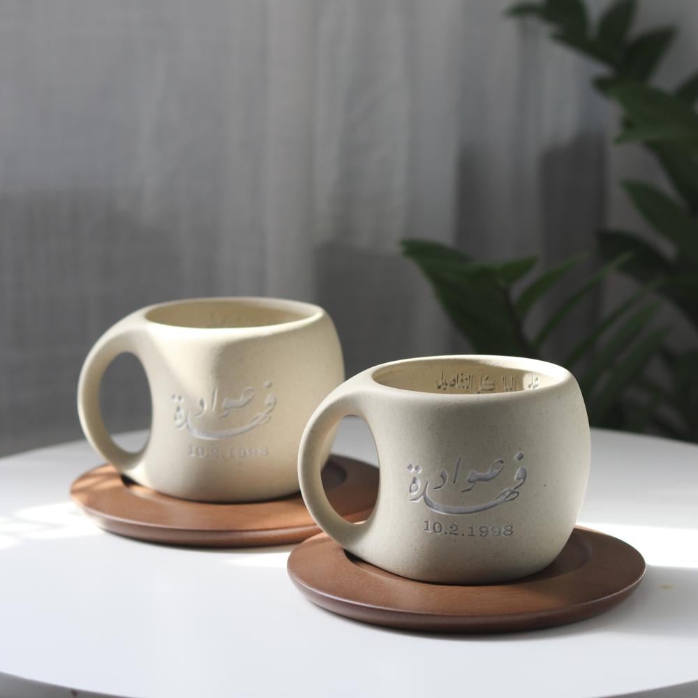 كوب الكبلز مع قاعدة خشبيه