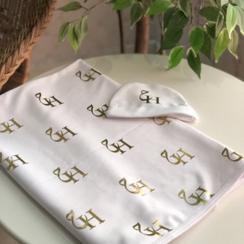 طقم مولود طباعة كاملة (ذهبي)