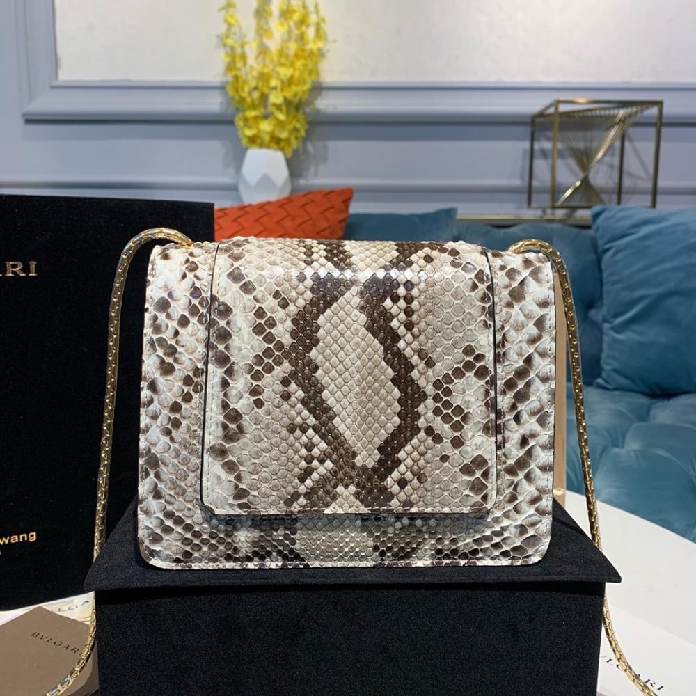 بولغاري Alexander Wang X Bvlgr Wang مقاس 20cm