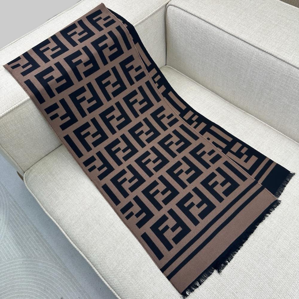 سكارف فندي مقاس 180*35