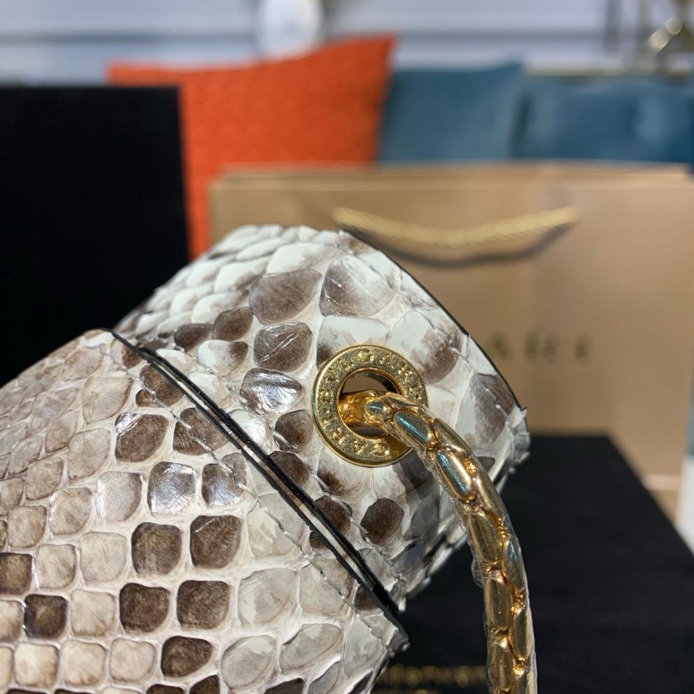 بولغاري Alexander Wang X Bvlgr Wang مقاس 20cm