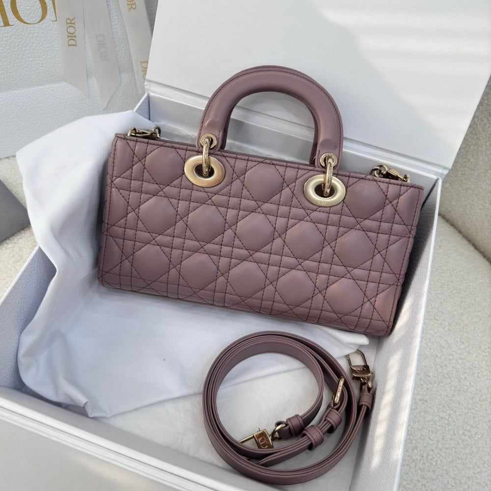 ديور دي جوي مقاس 26cm