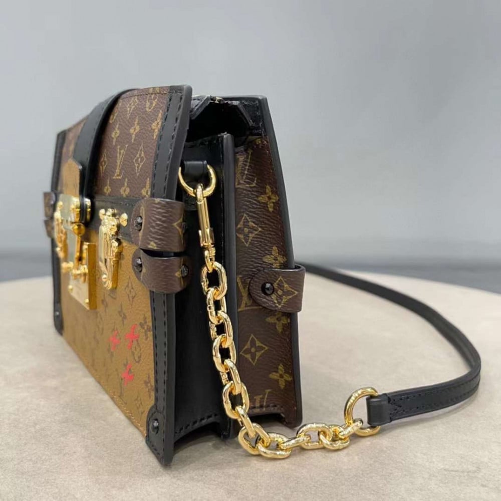لوي فيتون TRUNK CLUTCH مقاس 20cm