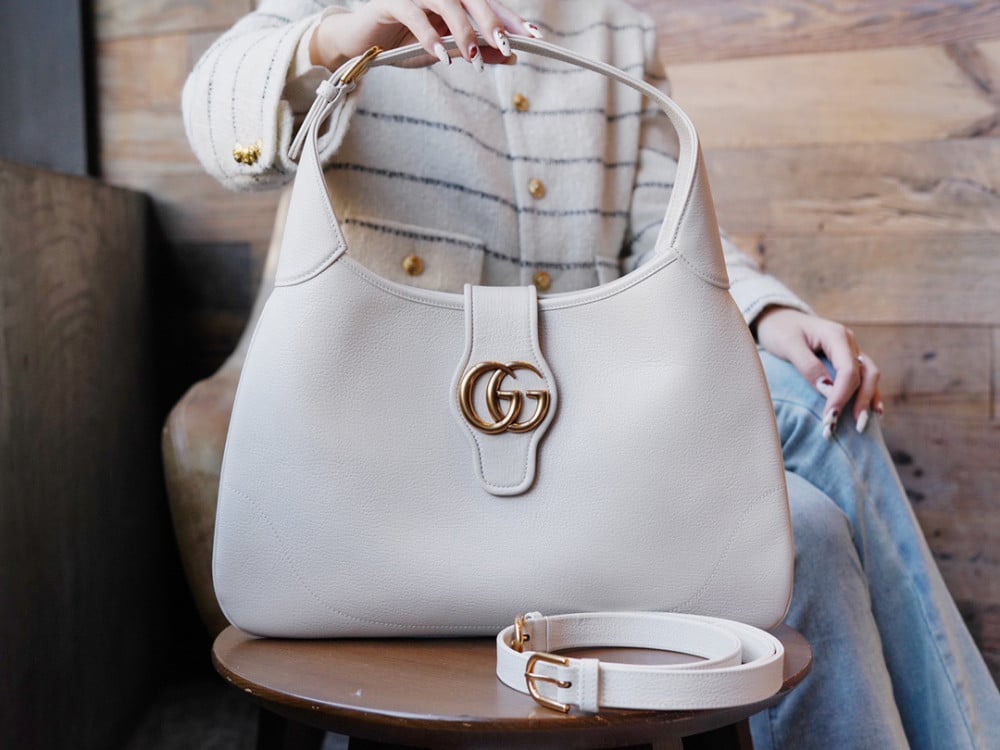 قوتشي APHRODITE مقاس 39cm