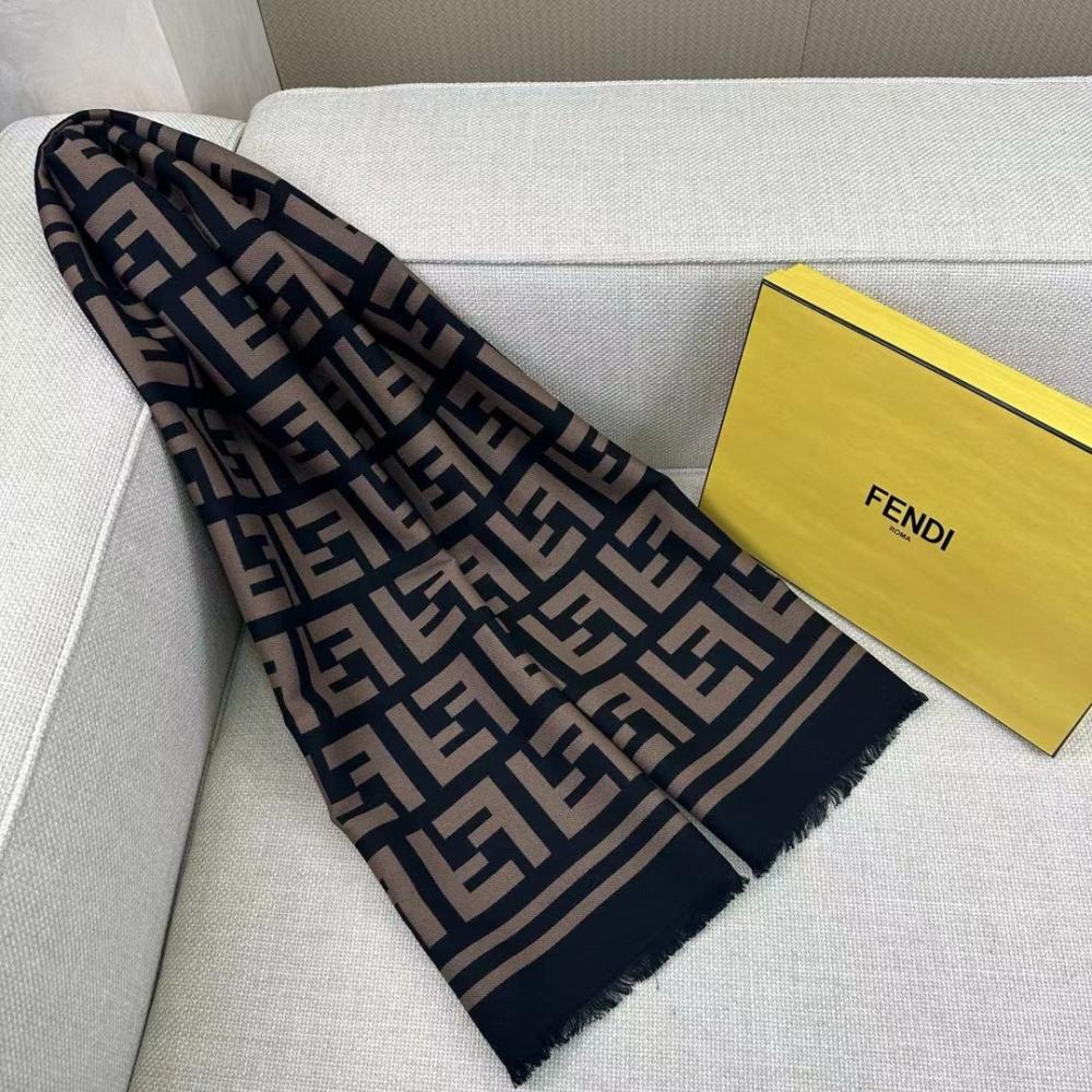 سكارف فندي مقاس 180*35