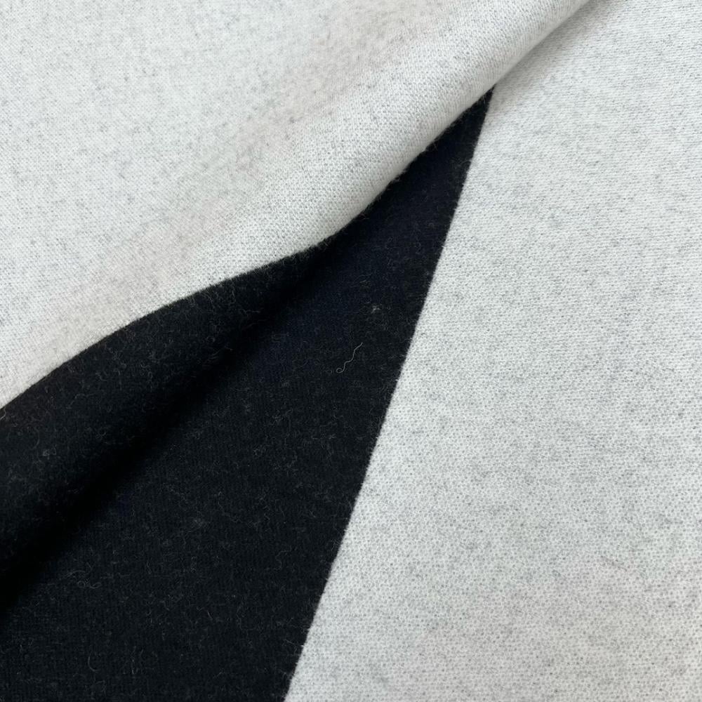سكارف شانيل مقاس 174*36
