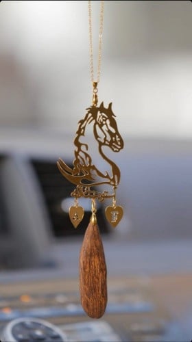 تعليقة الخيل احرف