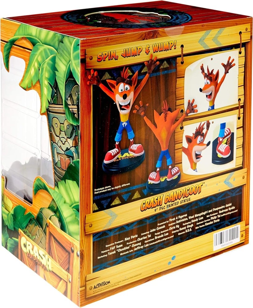 Crash bandicoot pvc store statue