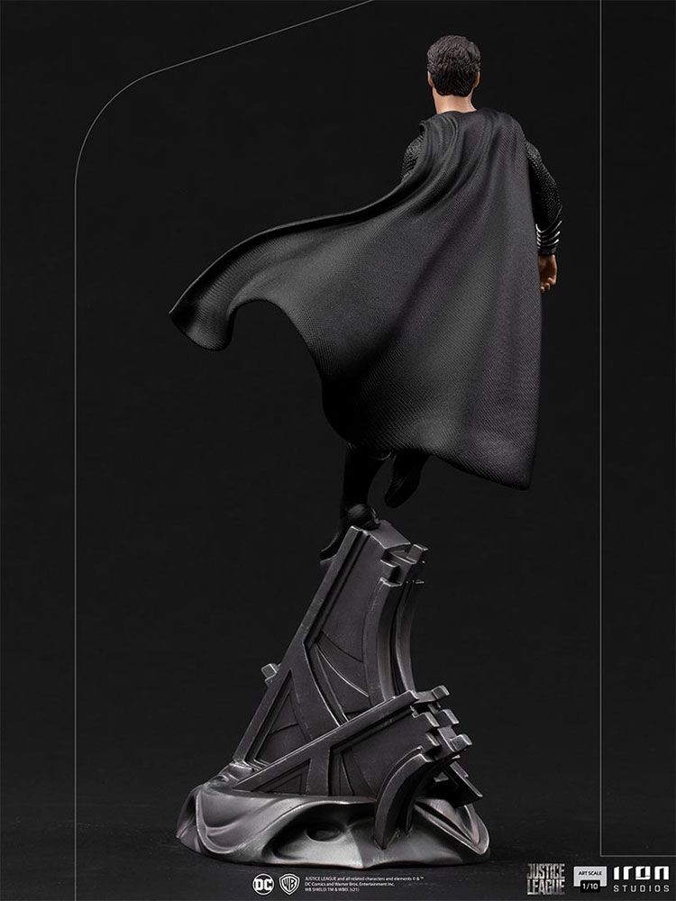 DC Comics Superman Black Suit 1:4 Legacy Replica Series
