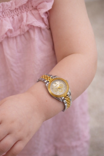 ساعة أطفال تنفع للبنات والاولاد تصميم رولكس