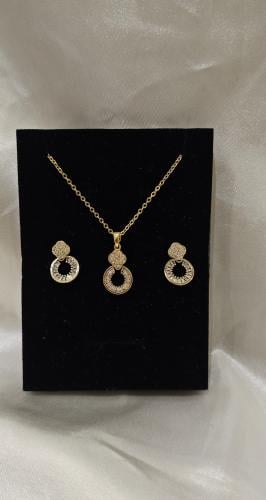 طقم مطلي ذهب