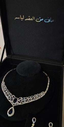 طقم سهرة تصميم دقة ألماس مطلي راديوم تم اضافة عبارة