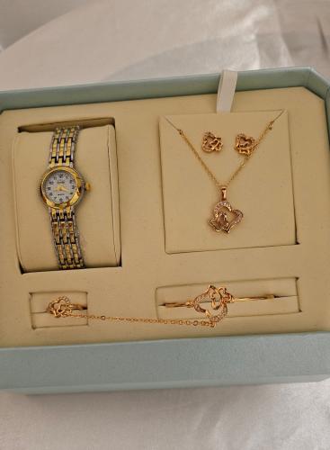 طقم مطلى مع ساعة بناتي