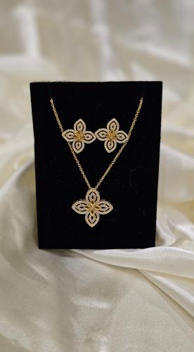 طقم مطلي ذهب ماركة الوردة