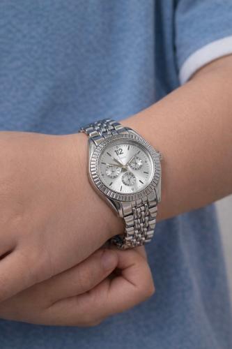 ساعة اطفال تنفع من عمر ٦ شهور الى ١٢ سنة