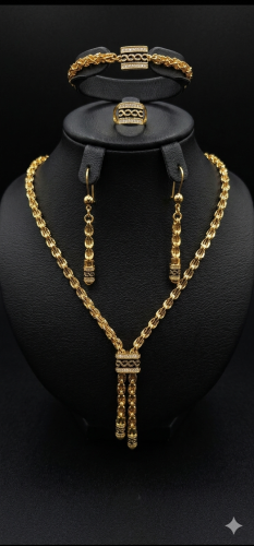 طقم مطلي ذهب