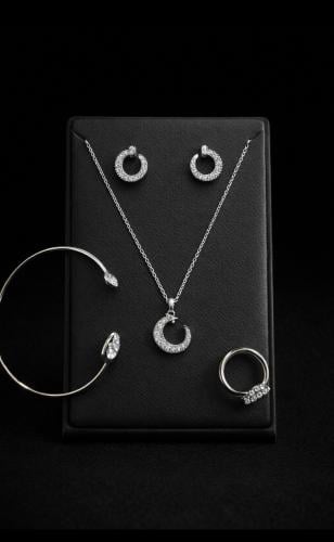 طقم أطفال ماركة كارتير