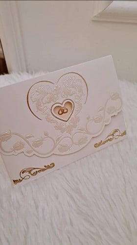 ظرف ممكن وضع عبارة او مبلغ مالى