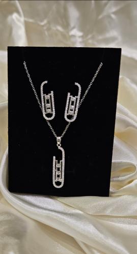 طقم مطلي ذهب ماركة مسيكا