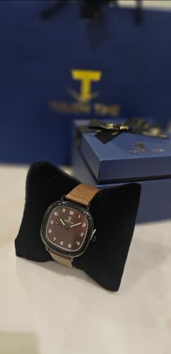 ساعة جلد رجالية ماركة TOUOH TIME ضد الماء ضمان سنة مع بوكس وكيس الماركة