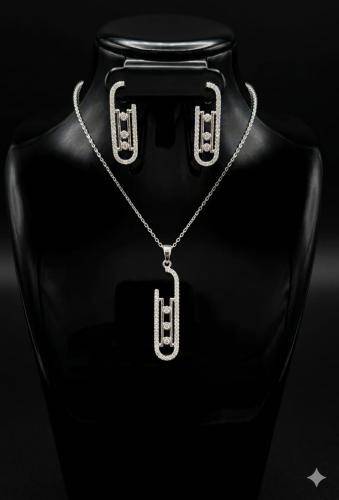 طقم مطلي ذهب ماركة مسيكا