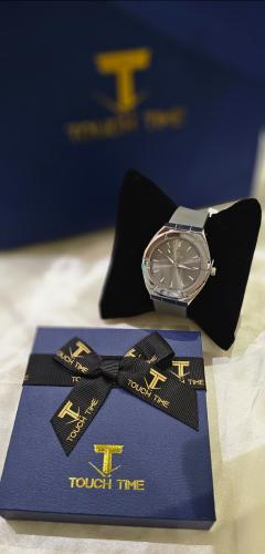 ساعة رجالى ربل لون رمادي ماركة TOUCH TIME ضد الماء ضمان سنتين مع الملحقات