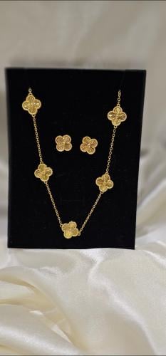 طقم مطلي ماركة فان كليف