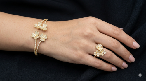 اسورة مع خاتمها مطلية ذهب