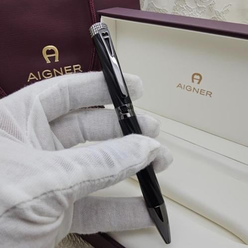 قلم ماركة آقنر مع الملحقات