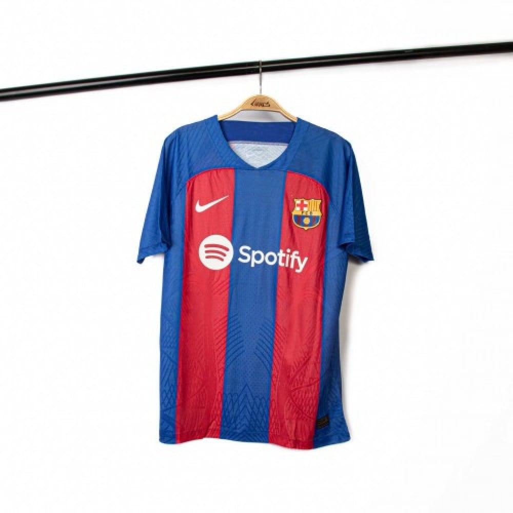 قميص برشلونة الأساسي فئة لاعبين 2024 متجر ناديك