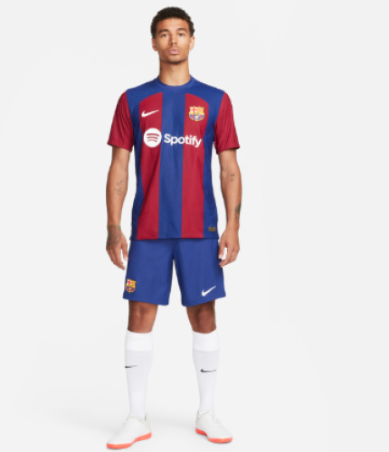 طقم برشلونة الاساسي 2024